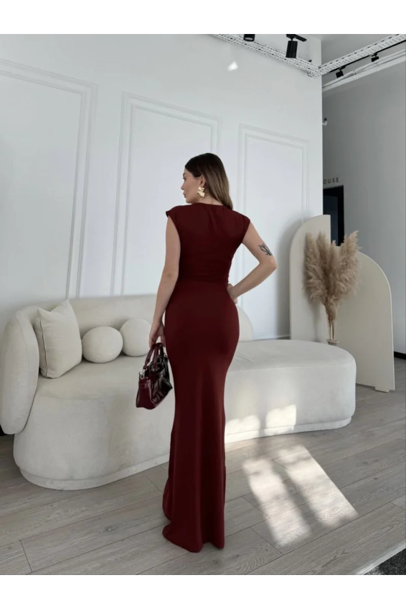 Kolsuz Uzun Likralı Elbise