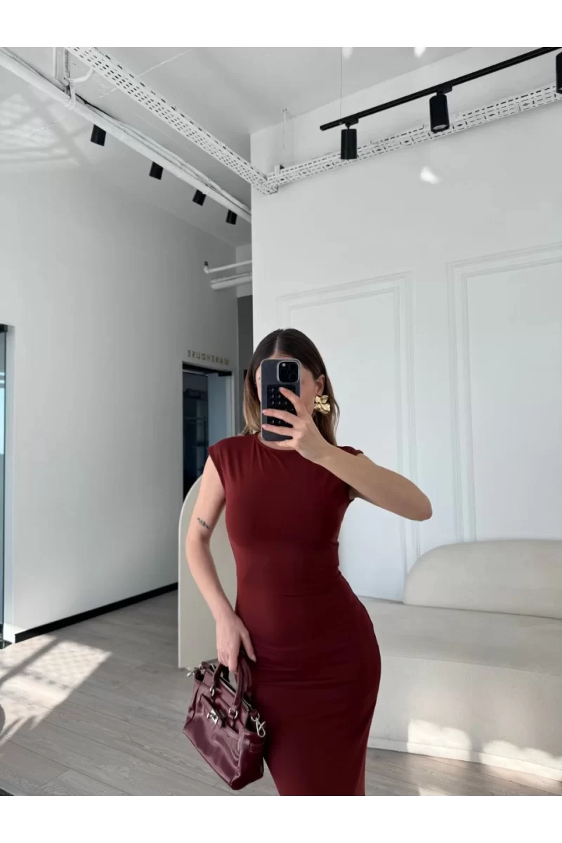 Kolsuz Uzun Likralı Elbise