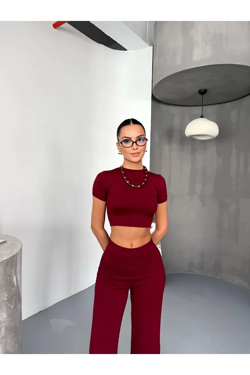 Osy Modal Yumuşak Dokulu Kumaş Kısa Kollu Crop Alt ispanyol Paça Pantalon ikili Takım