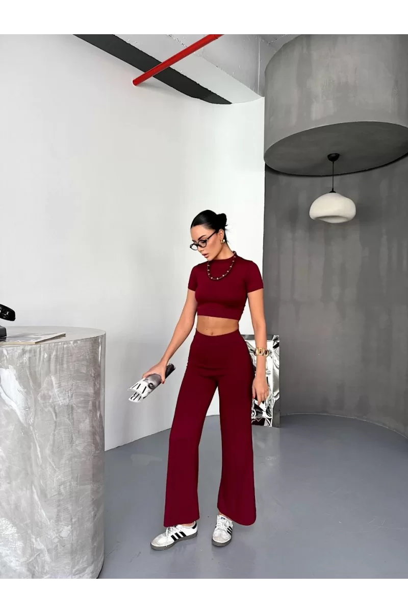 Osy Modal Yumuşak Dokulu Kumaş Kısa Kollu Crop Alt ispanyol Paça Pantalon ikili Takım