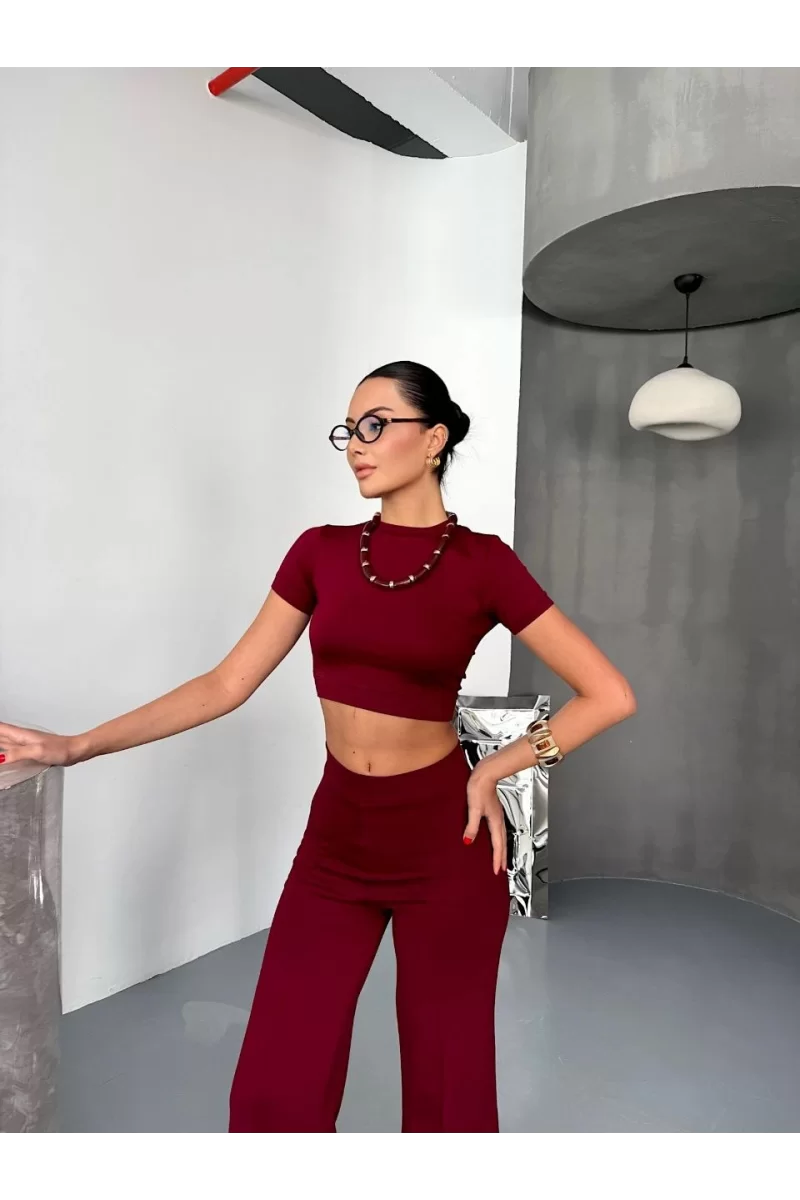 Osy Modal Yumuşak Dokulu Kumaş Kısa Kollu Crop Alt ispanyol Paça Pantalon ikili Takım