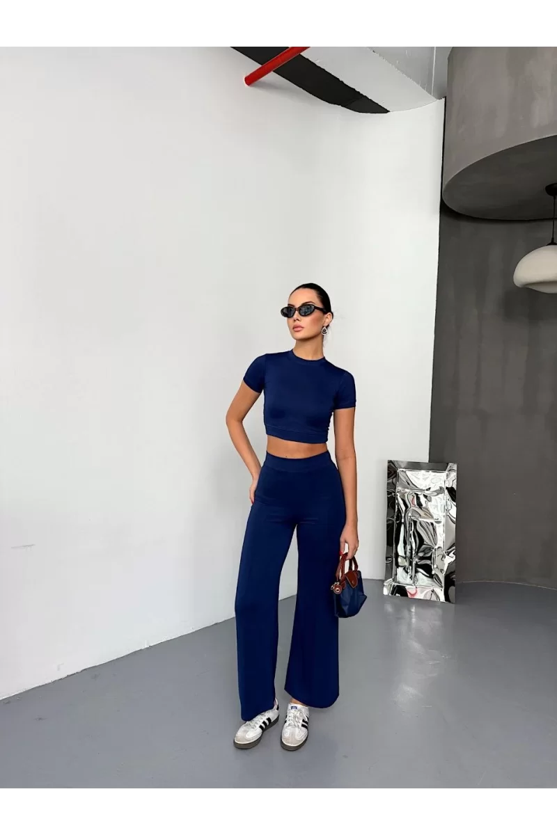 Osy Modal Yumuşak Dokulu Kumaş Kısa Kollu Crop Alt ispanyol Paça Pantalon ikili Takım