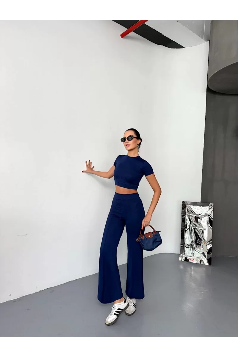 Osy Modal Yumuşak Dokulu Kumaş Kısa Kollu Crop Alt ispanyol Paça Pantalon ikili Takım