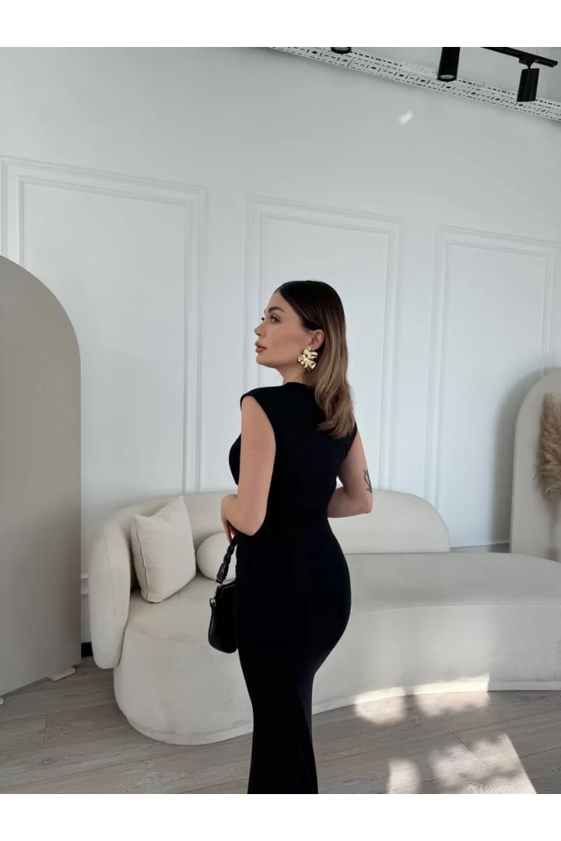Kolsuz Uzun Likralı Elbise