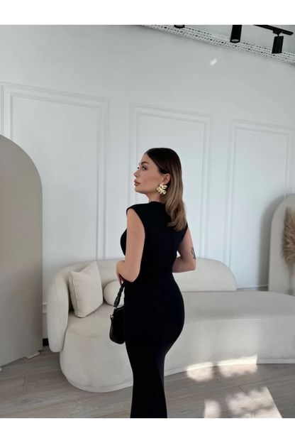 Kolsuz Uzun Likralı Elbise